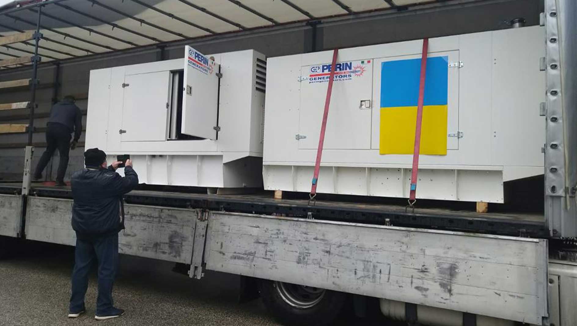 Generatori elettrici inviati in Ucraina