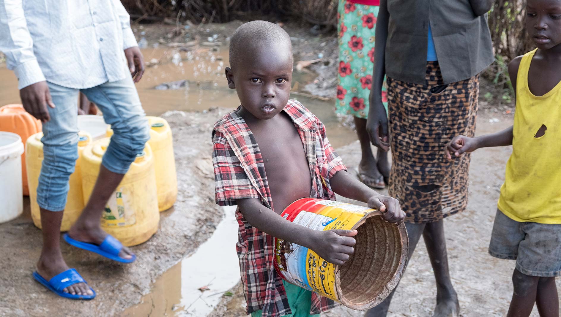 Primo piano di un bimbo in Africa