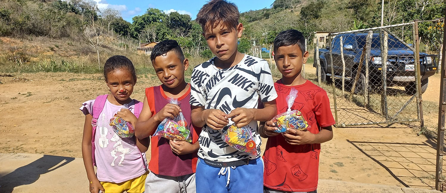 Bambini in oratorio in Venezuela